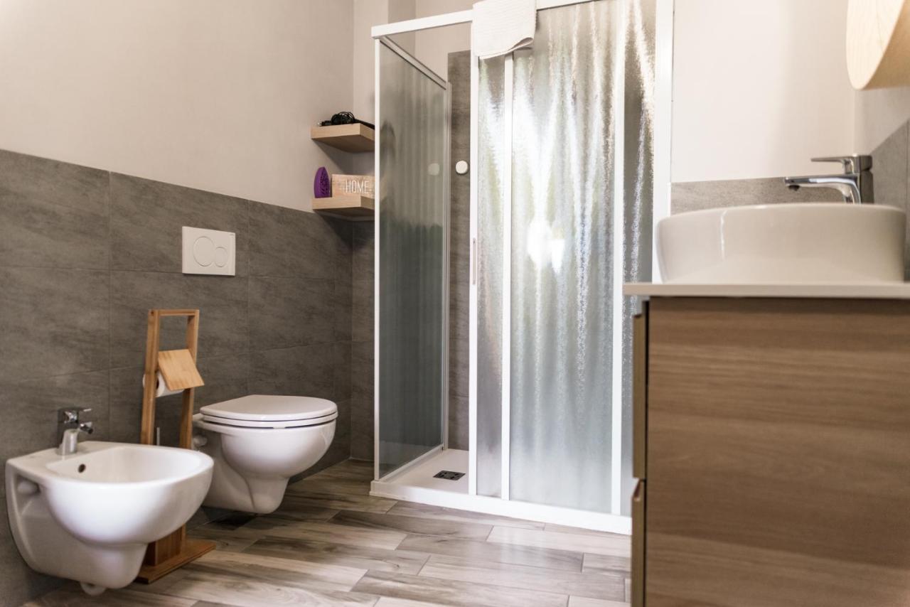Via Mazzini B & B Vizzola Ticino Exterior photo